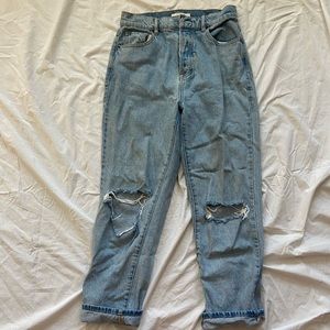 Straight leg Mom Jeans